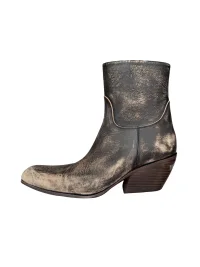 DLMNX | Distressed Square Toe Side Zip Block Heel Boots