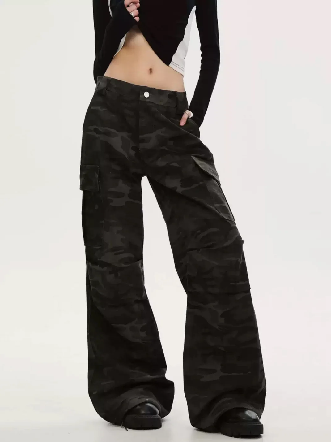 0123 Start | Loose Straight-Leg Slight-Flare Camouflage Cargo Pants