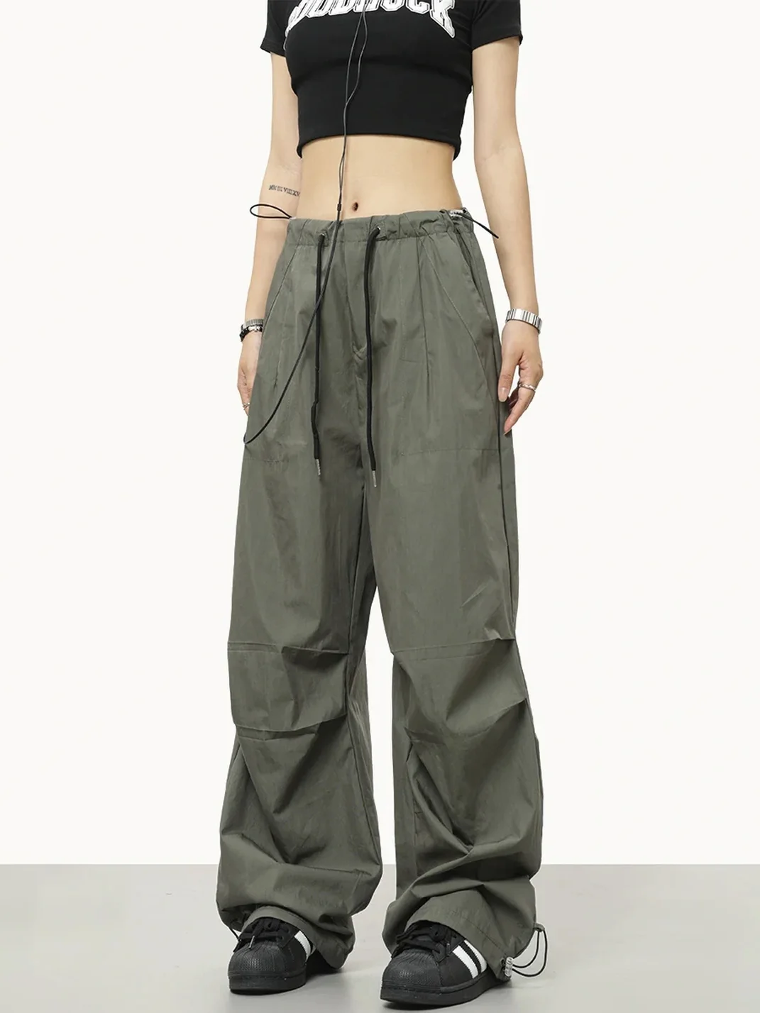 0123 Start | Loose Wide-Leg Parachute Cargo Pants