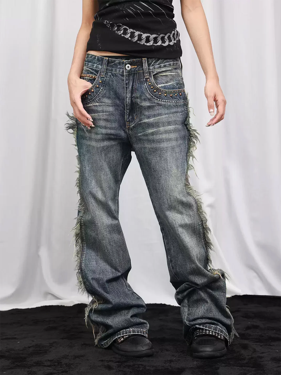 DETW | Washed Blue Frayed Studded Straight Leg Stacked Jeans