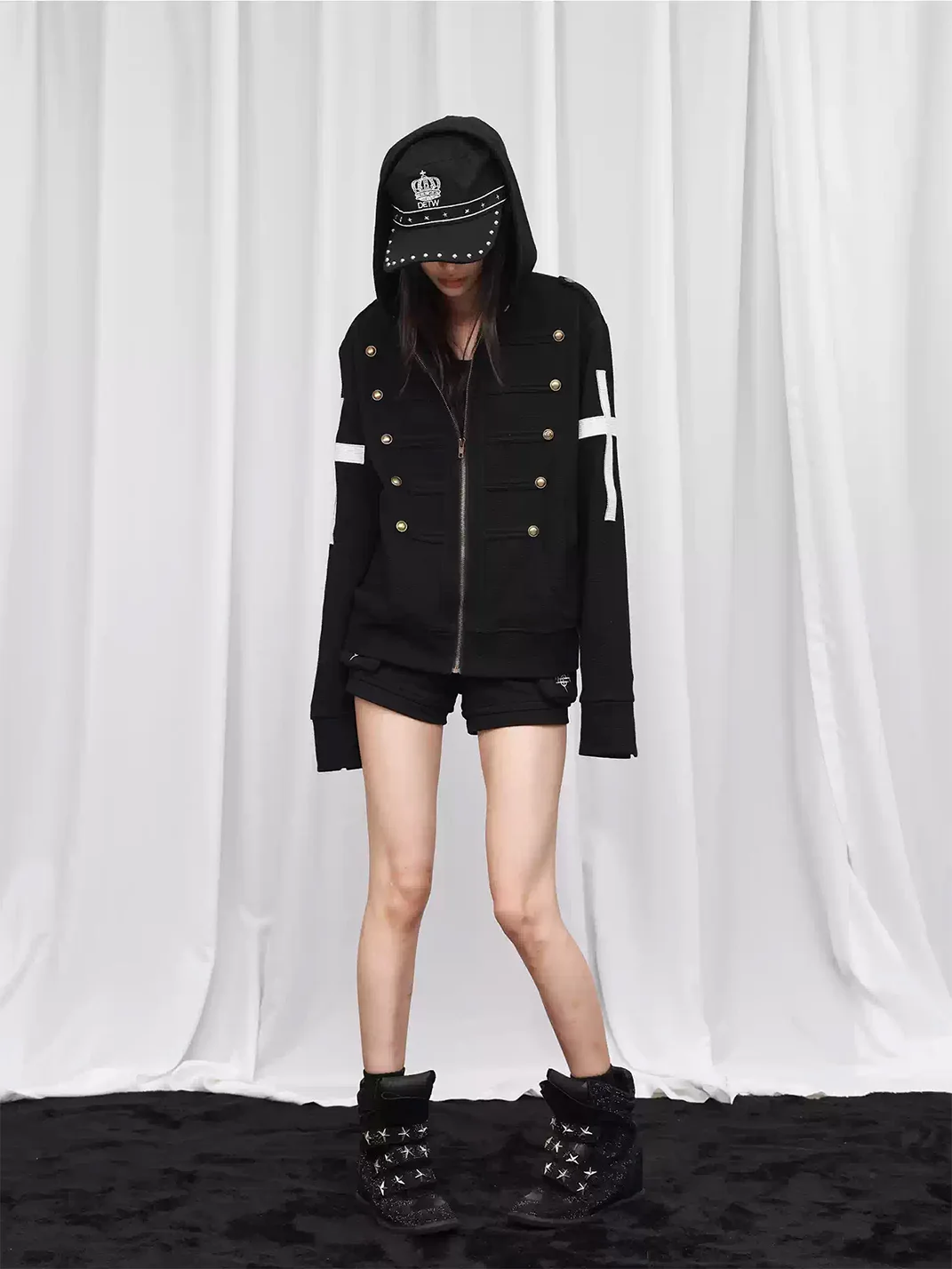 DETW | Slim-Fit Waffle Knit Cross Detail Zip-Up Hoodie