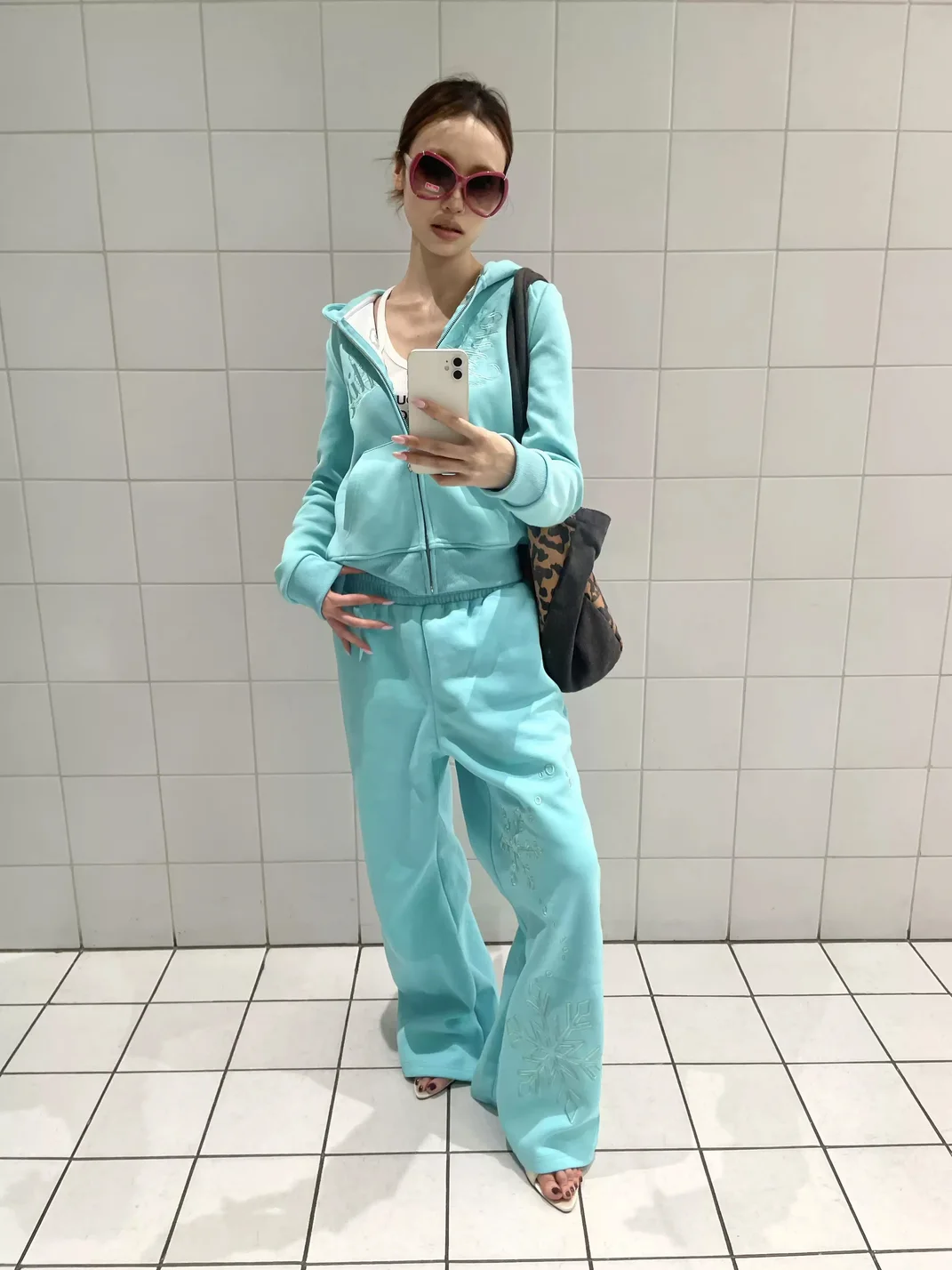 DETW | Mint Green Embroidered Letter Loose Straight-Leg Sweatpants