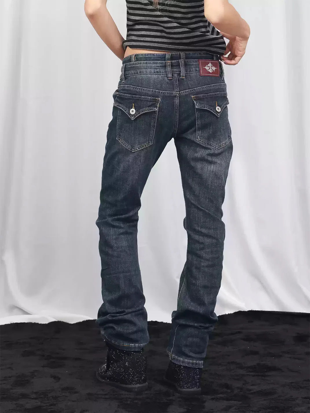 DETW | Double Waistband Slim Fit Zipper Detail Jeans