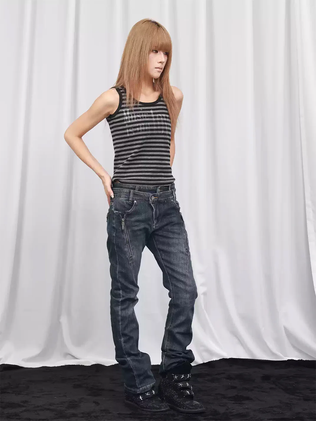 DETW | Double Waistband Slim Fit Zipper Detail Jeans