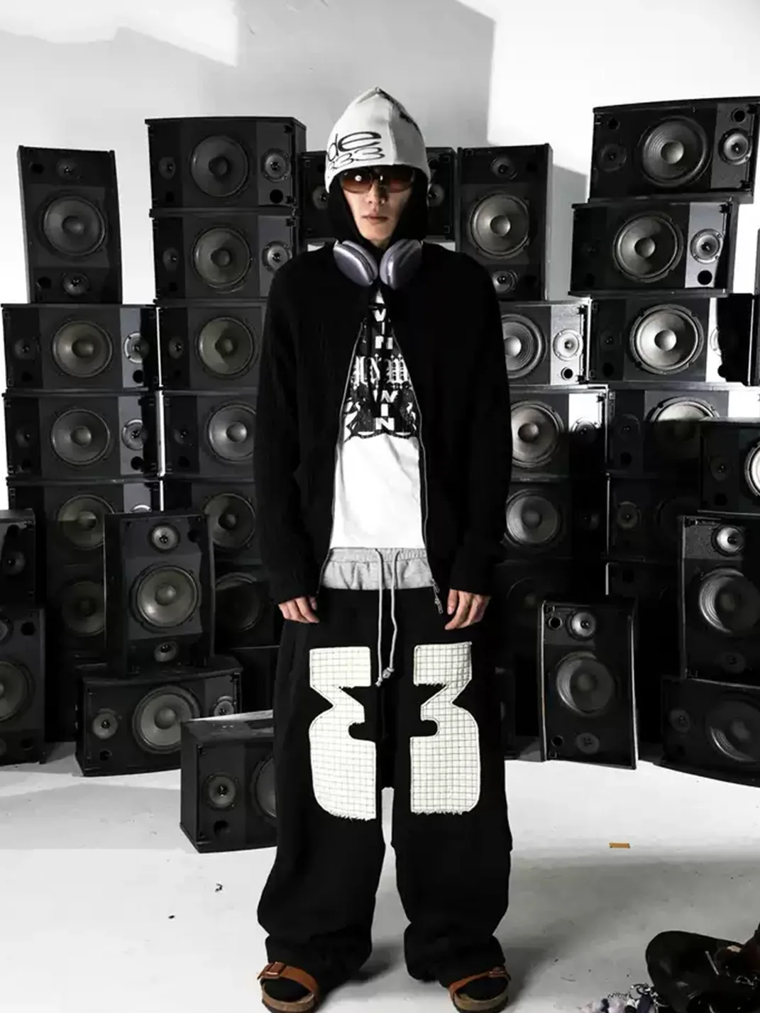 PCCVISION | Loose Pleated Double-Waist Applique Sweatpants