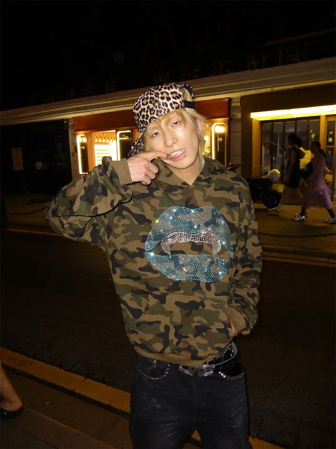 4AMSTUDIO | Loose Cropped Camouflage Long Sleeve Pullover Hoodie