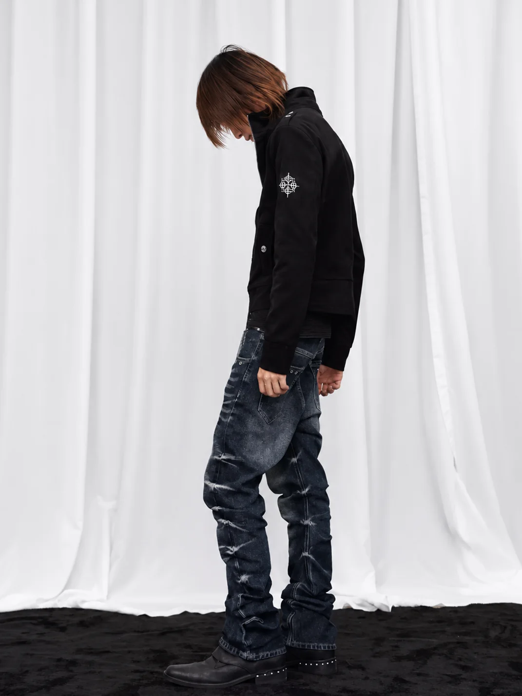 DETW | Cropped Stand Collar Double-Breasted Suede Zip-Up Jacket