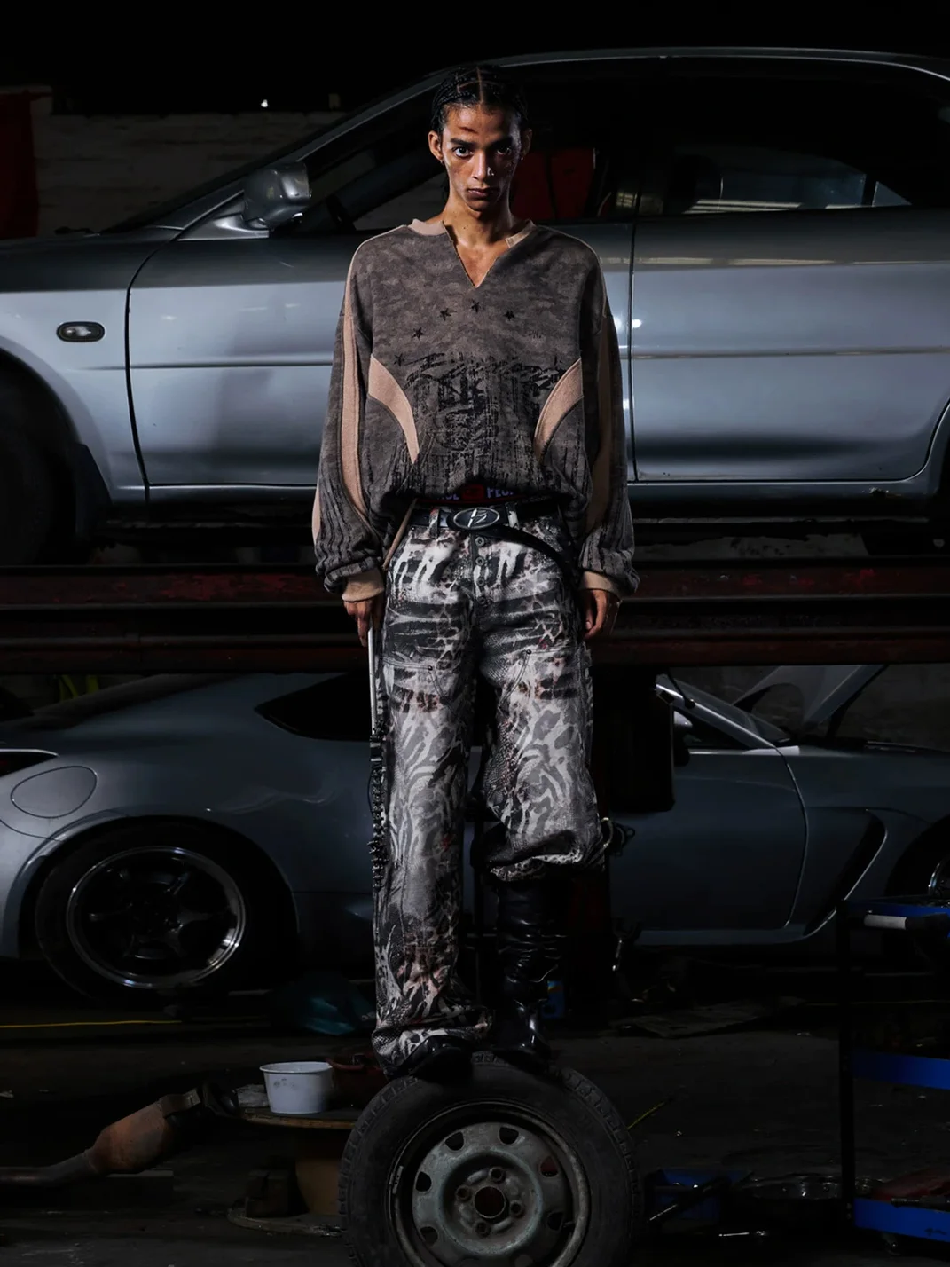 PEOPLESENSE | Distressed Camouflage Contrast Panel Long Sleeve Sweatshirt