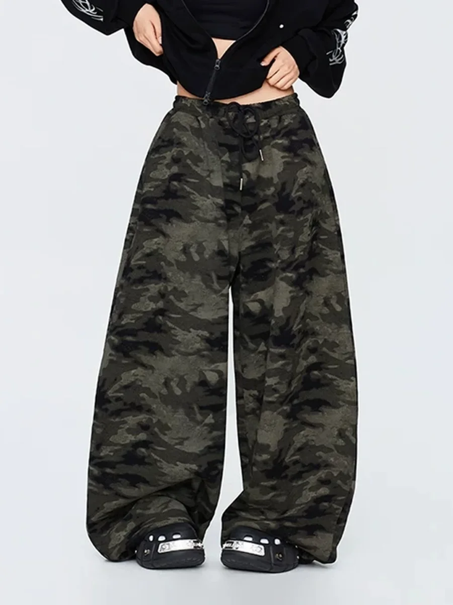 CBXLAB | Distressed Camouflage Loose-Fit Knit Pants - 2