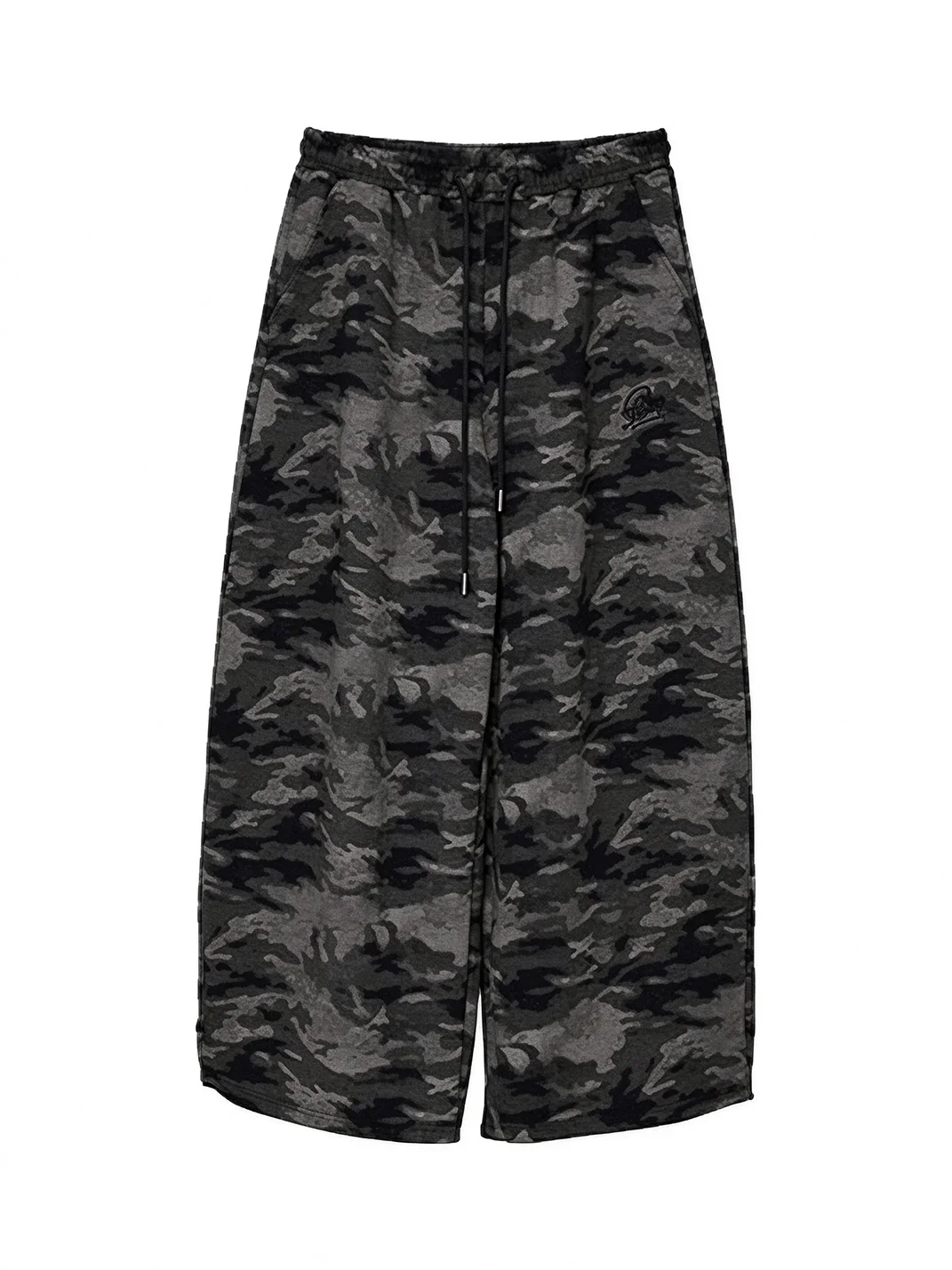 CBXLAB | Distressed Camouflage Loose-Fit Knit Pants