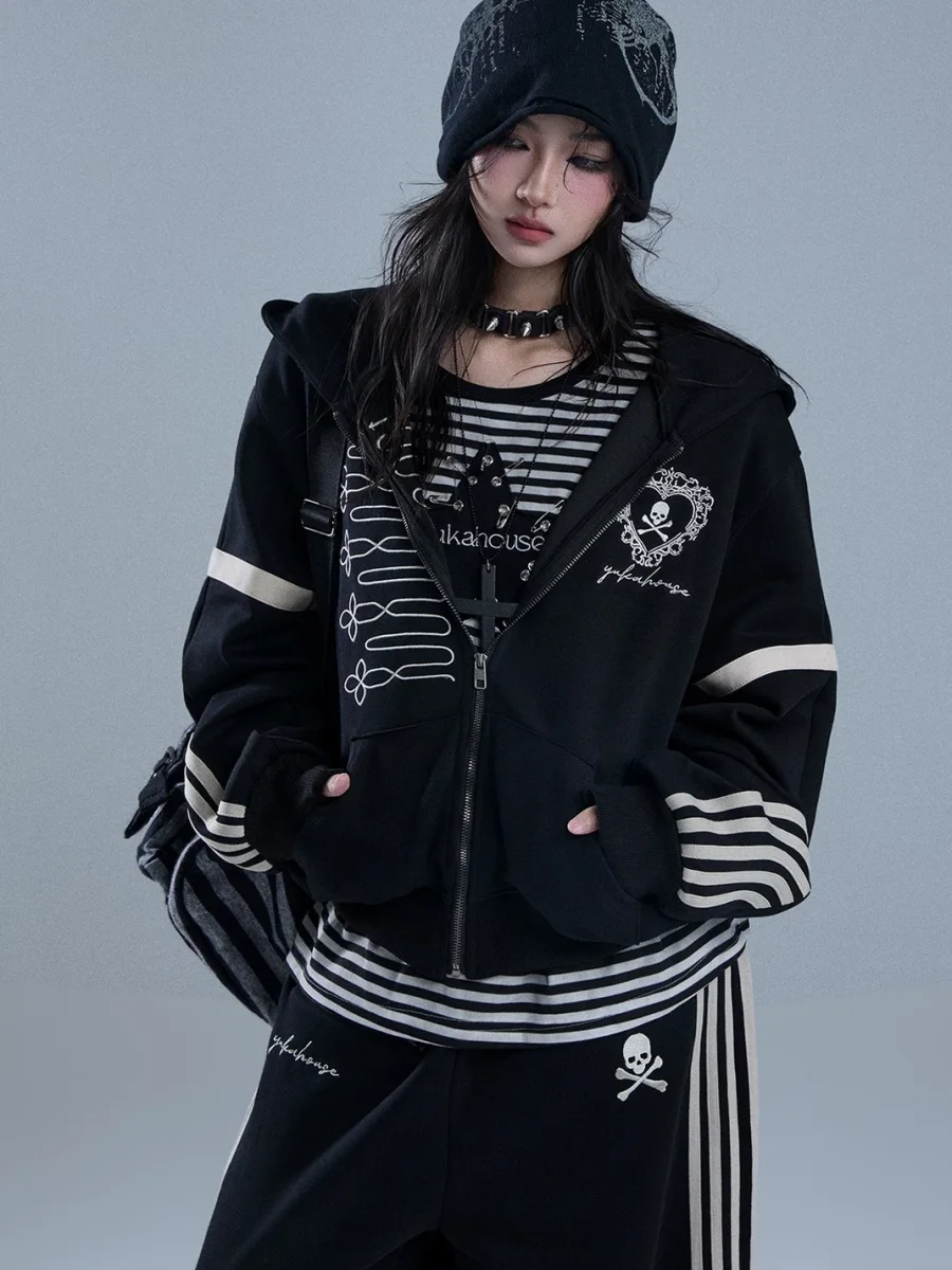 YUKAHOUSE | Embroidered Striped Long-Sleeve Hoodie - 2