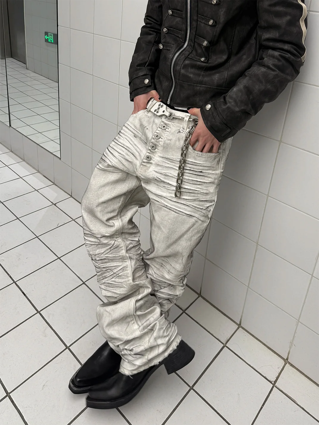 ROLLING MONEY | Waxed Distressed Curved Leg Gray White Jeans