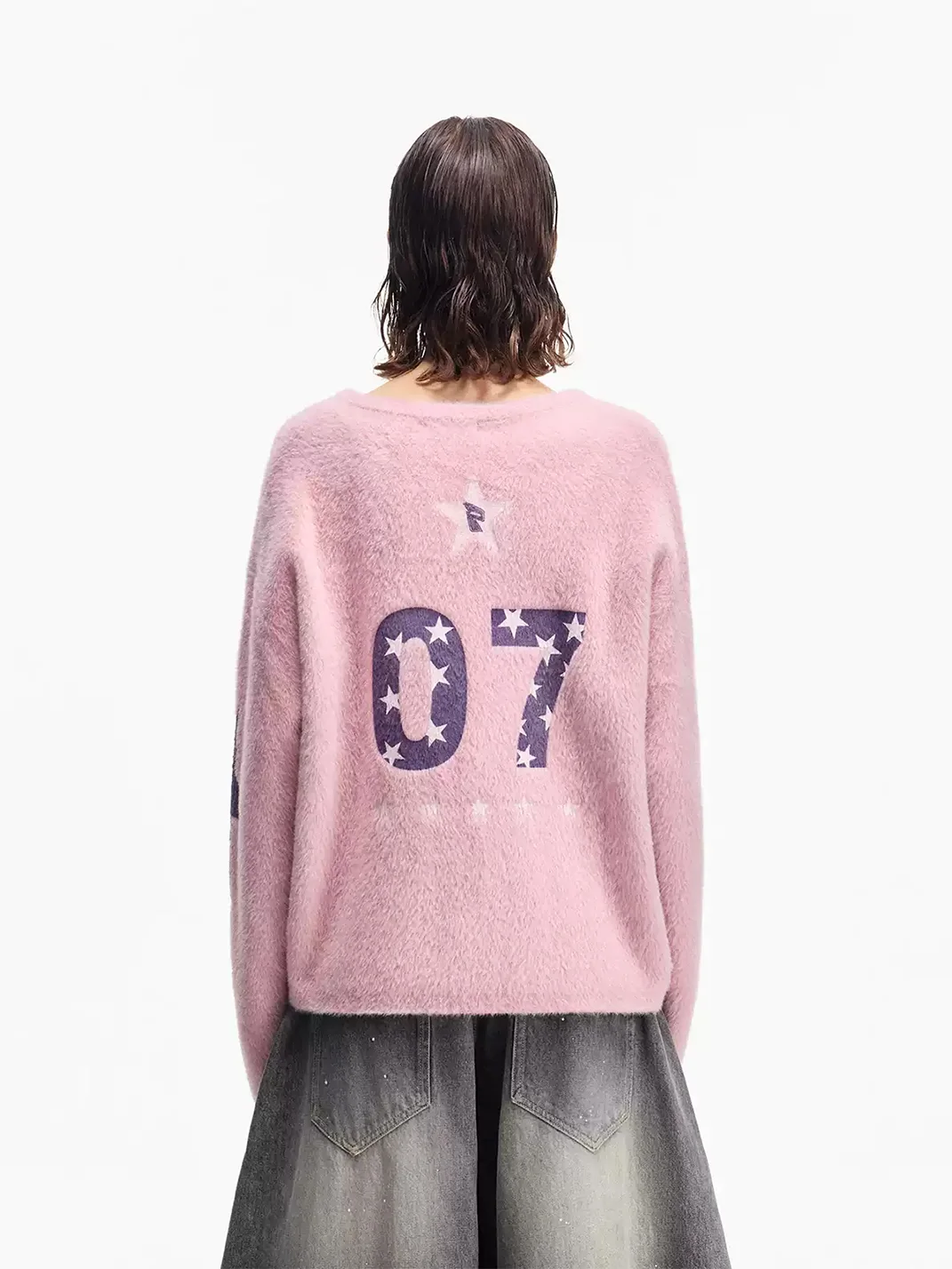 PEOPLESENSE | Loose Badge Print Faux-Mink V-Neck Pullover Sweater