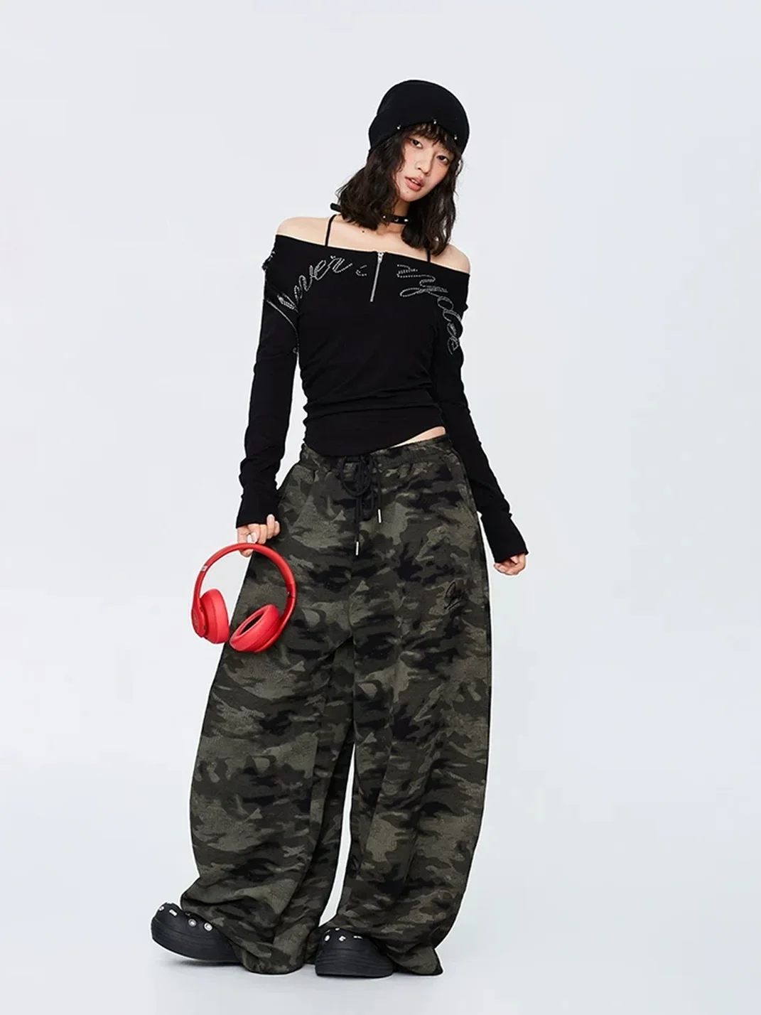 CBXLAB | Distressed Camouflage Loose-Fit Knit Pants
