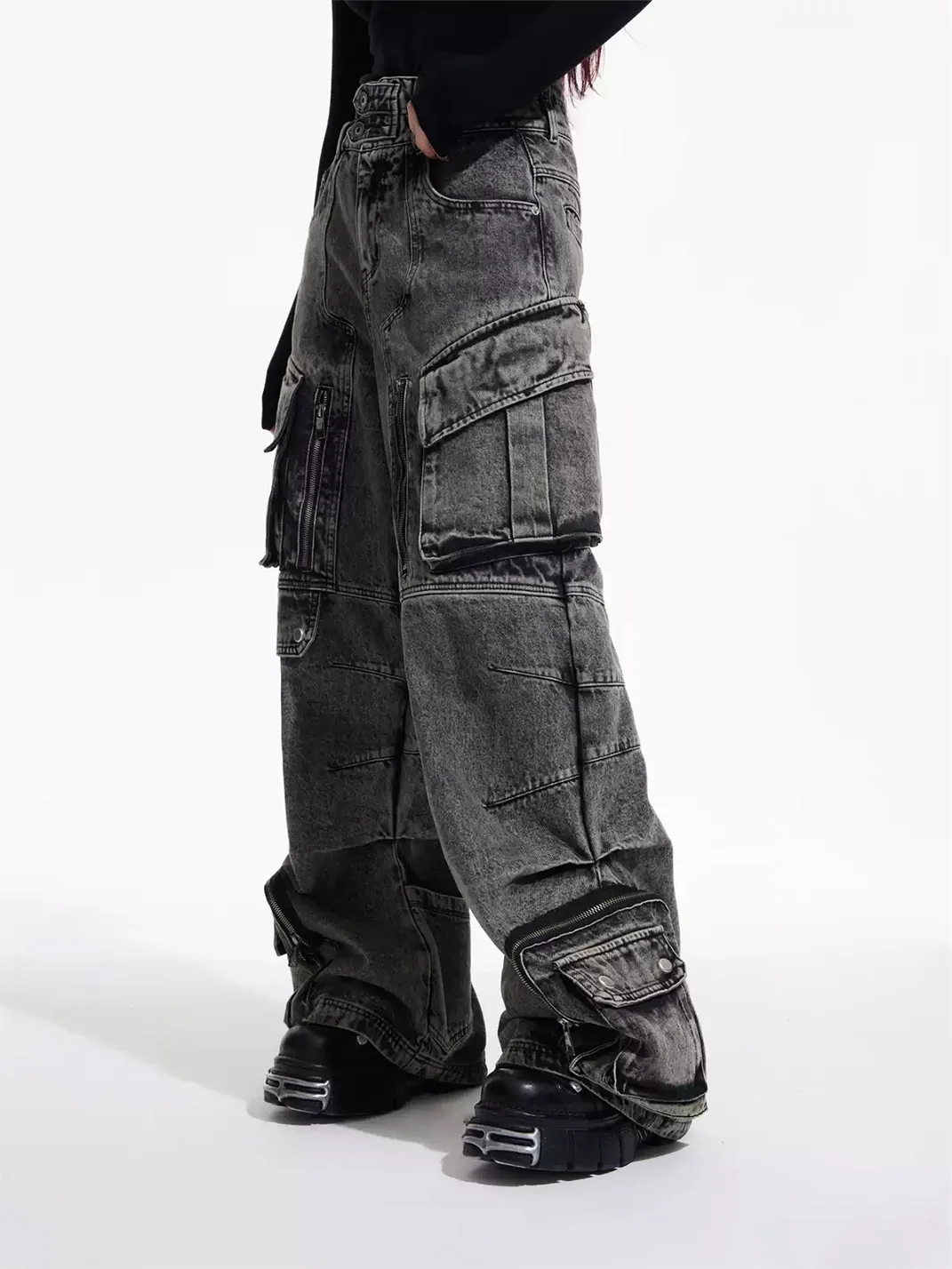 PEOPLESENSE | Vintage Wide-Leg Multi-Pocket Cargo Jeans