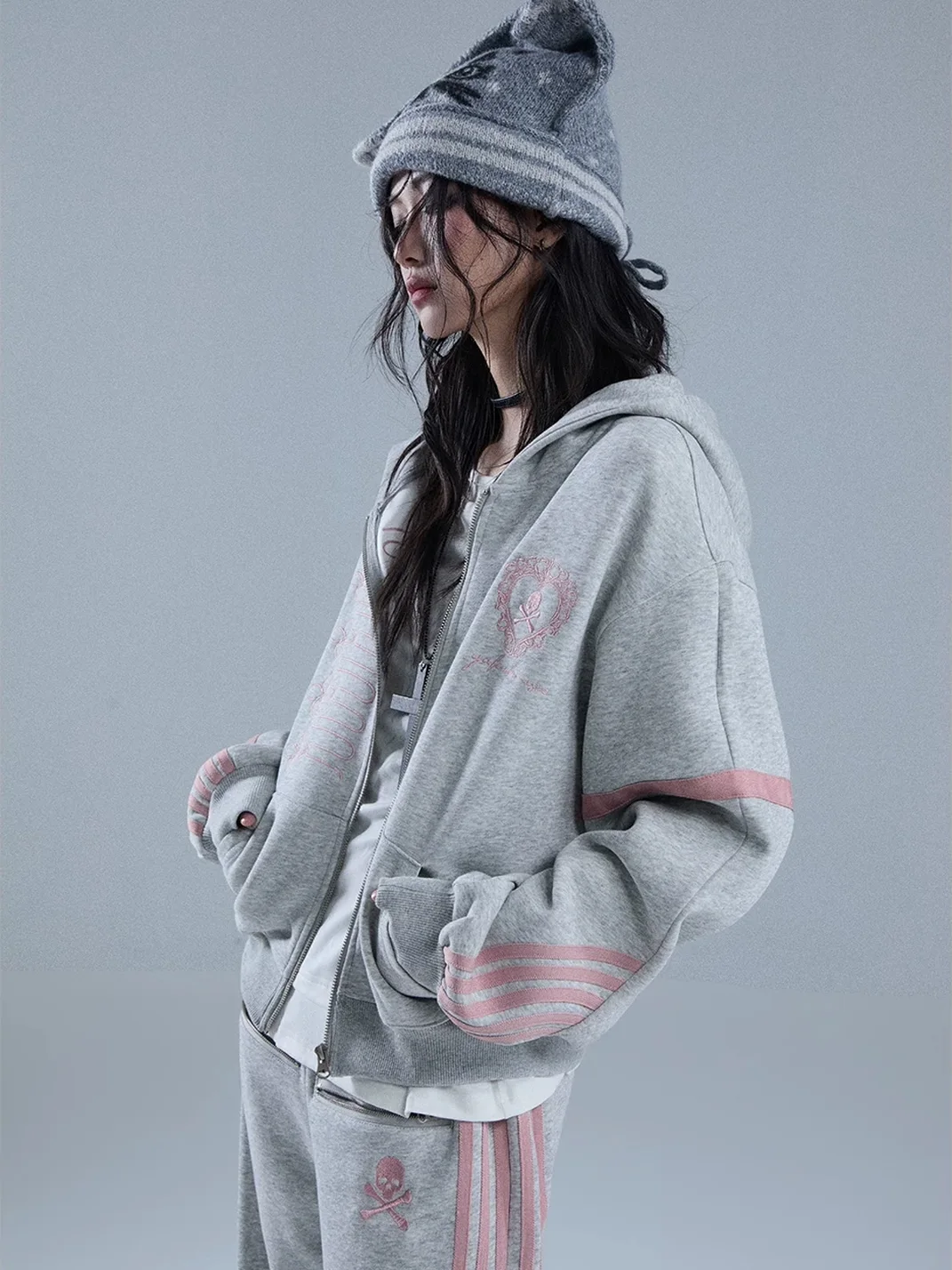 YUKAHOUSE | Embroidered Striped Long-Sleeve Hoodie