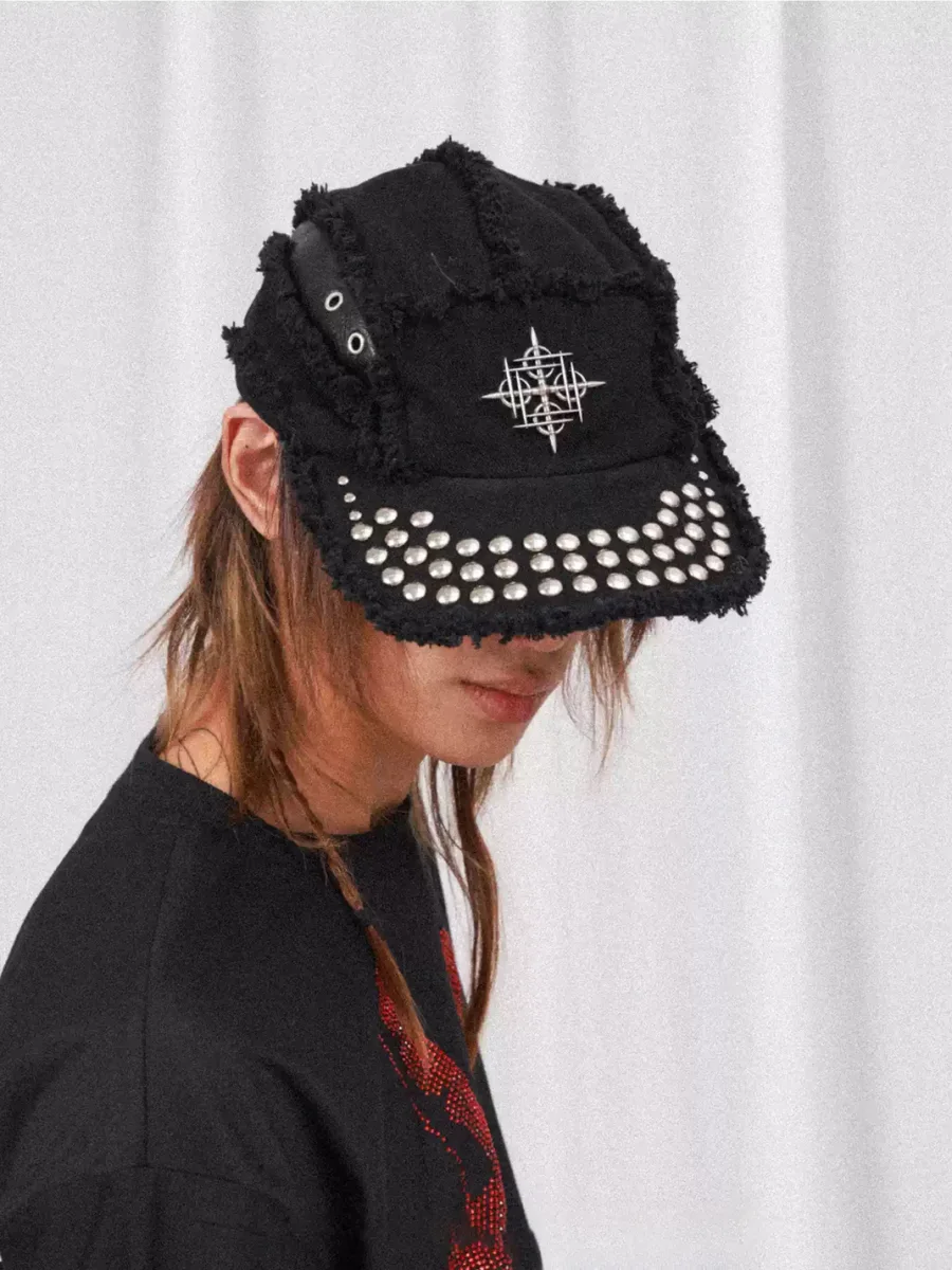 DETW | Distressed Studded Leather-Patch Cap With Metal Badge - 2