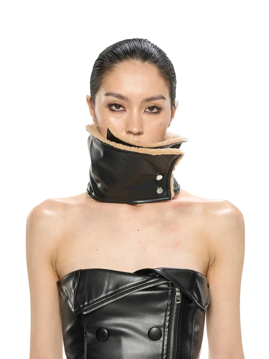NOLA | Reversible Fringed Faux Leather Fleece Neck Warmer - 3
