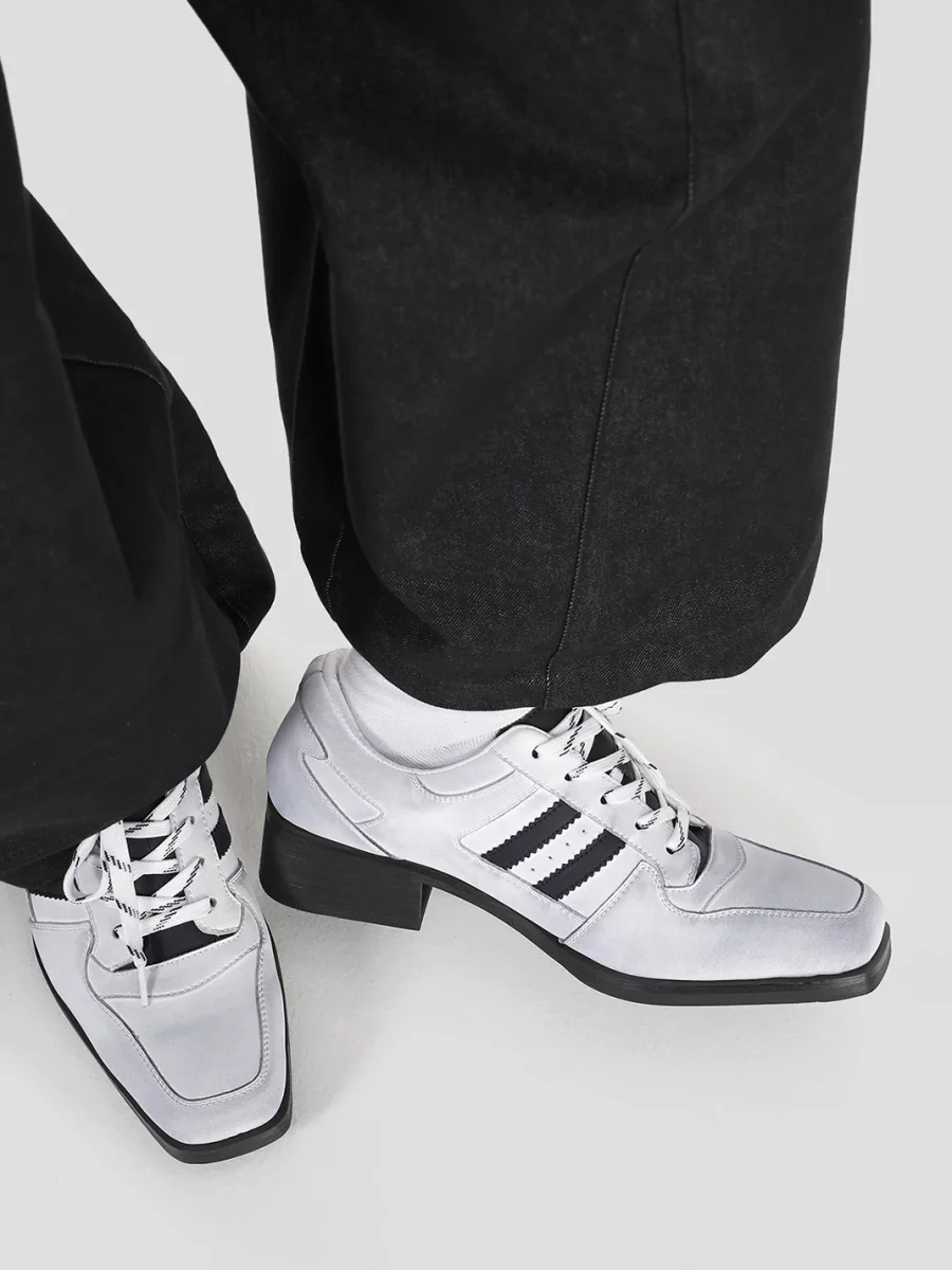 HANQIAORIJI | Distressed Square Toe Lace Up Derby Shoes - 3