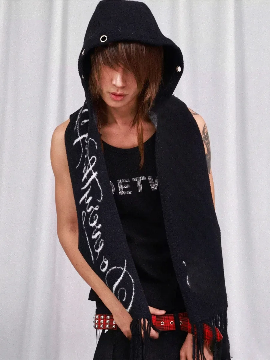 DETW | Knitted Hooded Scarf Hat With Fringe - 3