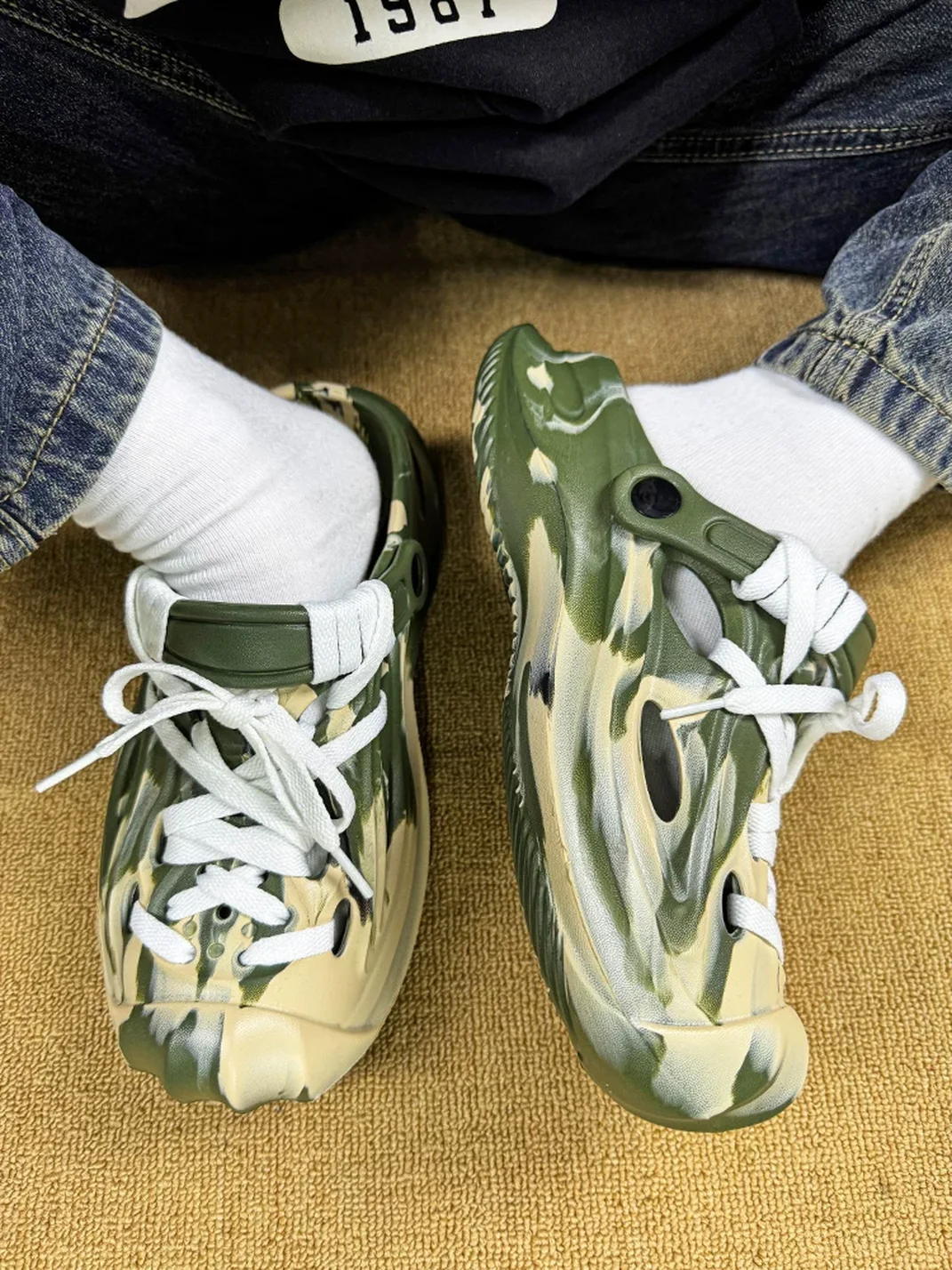 UNFAIR | Lace-Up Closed-Toe Platform Clog Slippers
