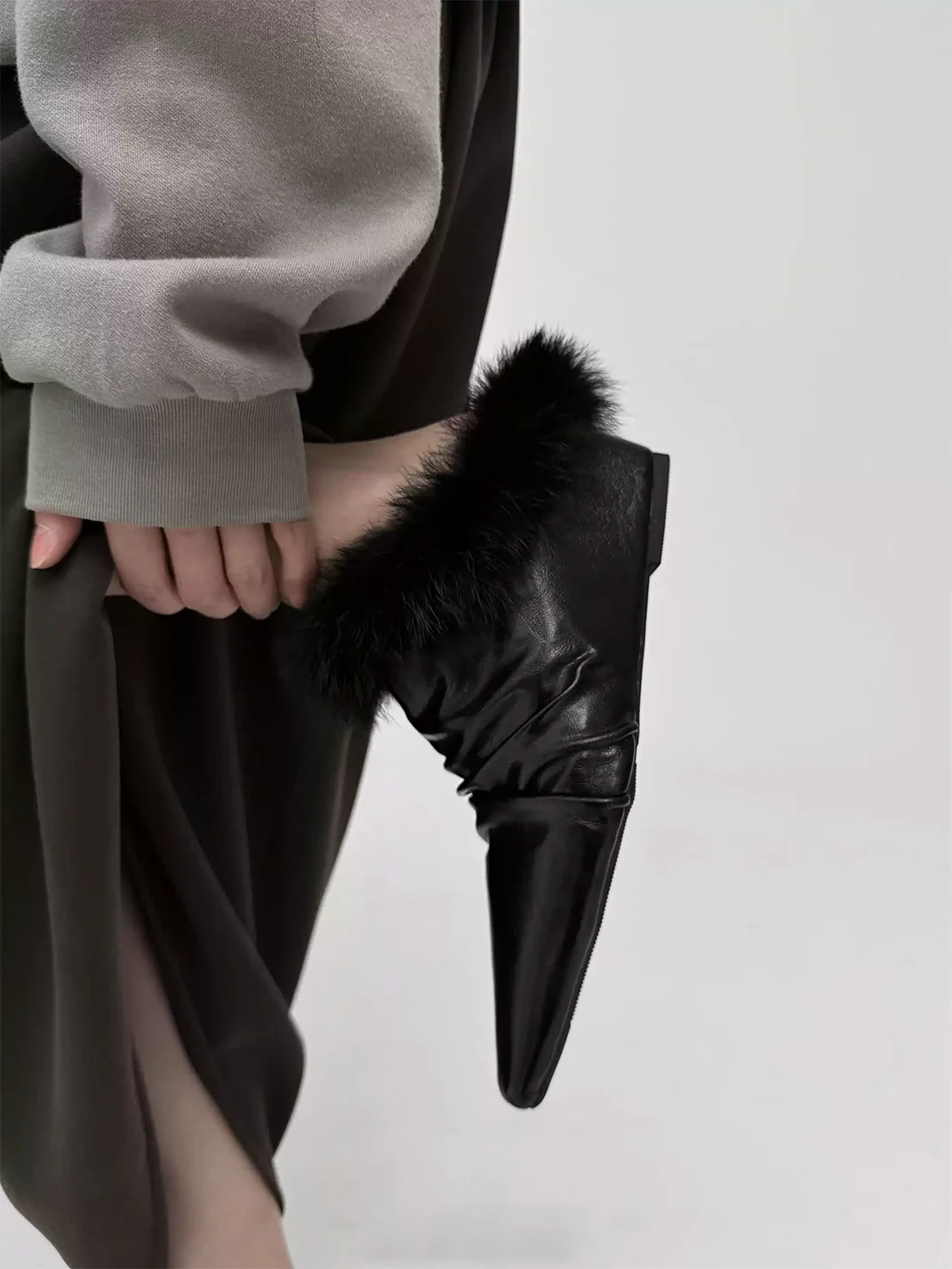 Abstract garden | Faux Mink Fur Closed-Toe Wedge Slippers