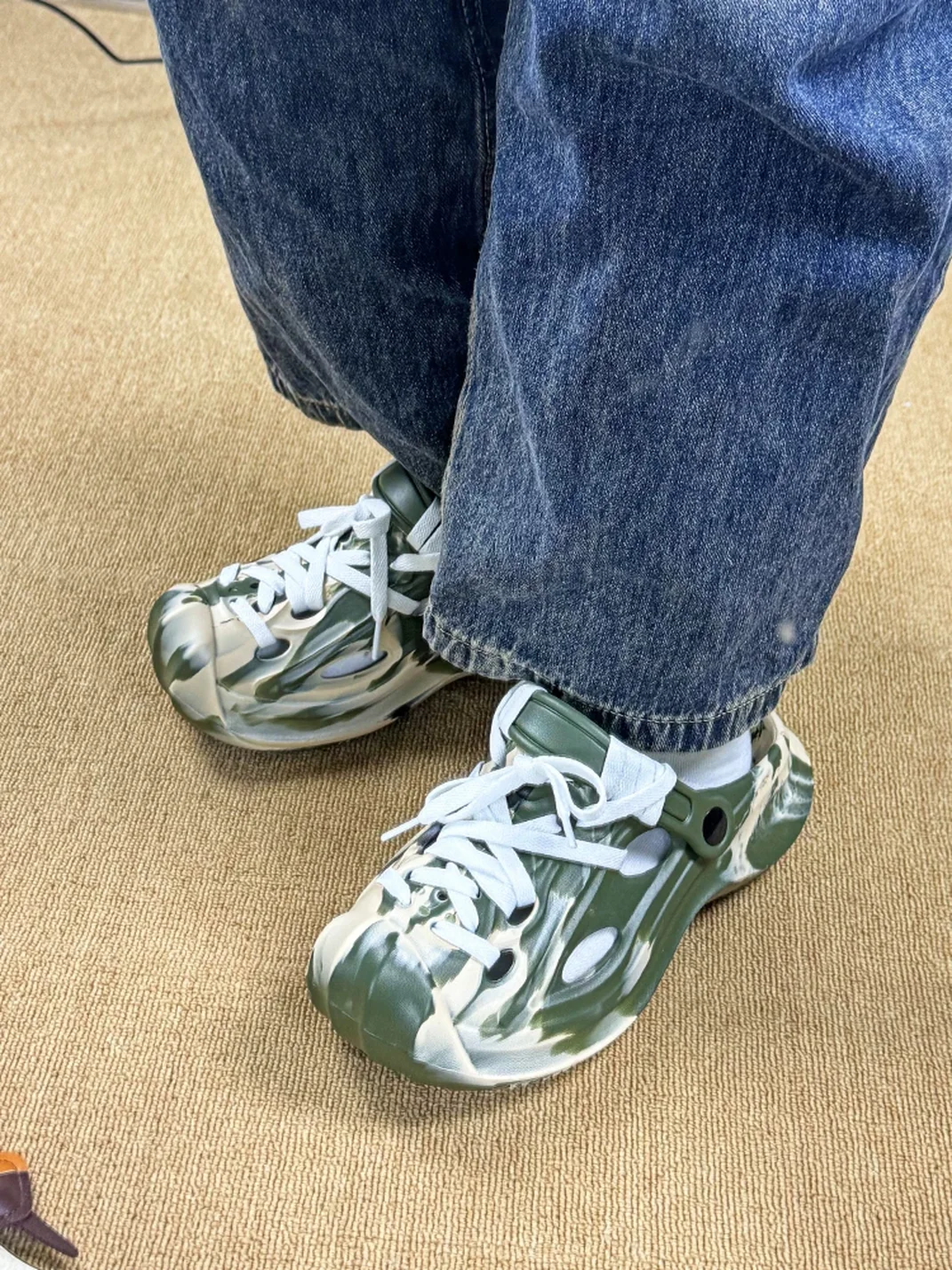 UNFAIR | Lace-Up Closed-Toe Platform Clog Slippers