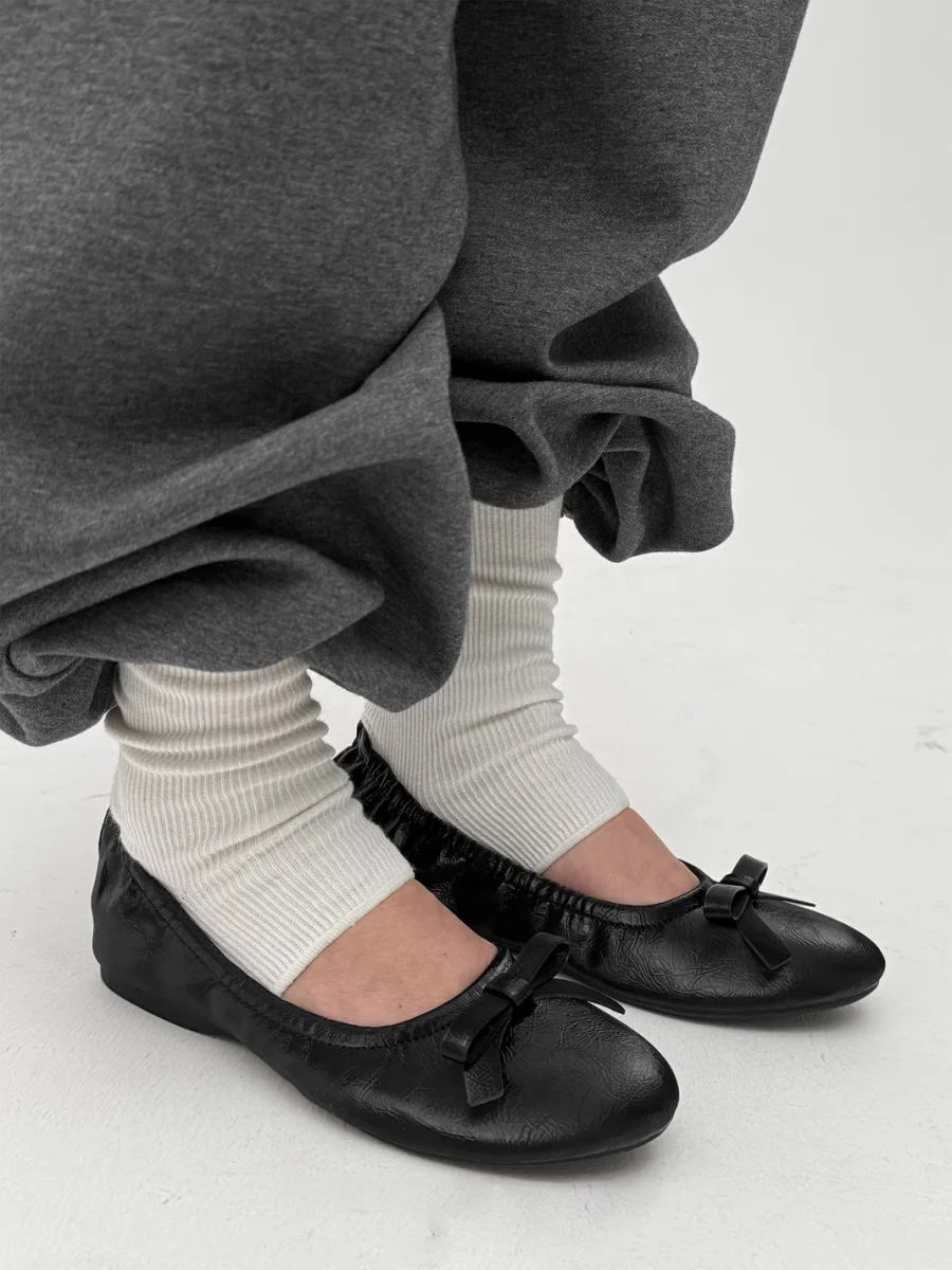 Abstract garden | Bow Ballet Flats With Concealed Lift - 2