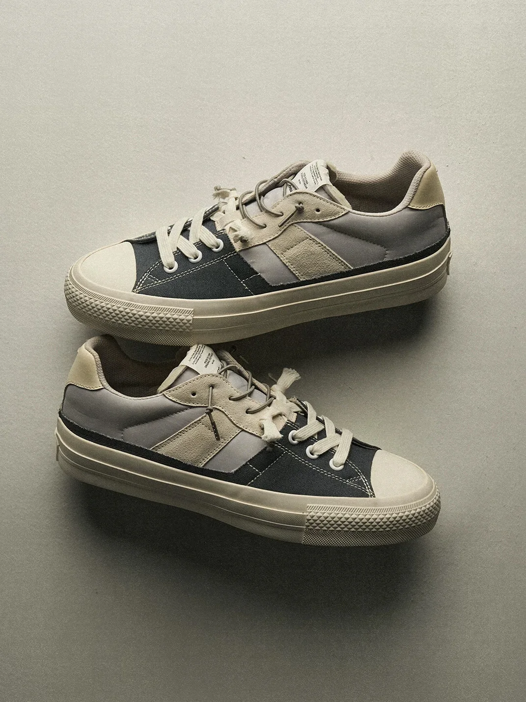Tcmade | Deconstructed Leather Panel Low-Top Platform Canvas Sneakers