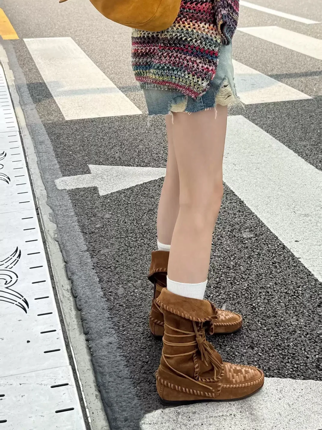 MNXDKG | Fringed Lace-Up Foldover Western Boots