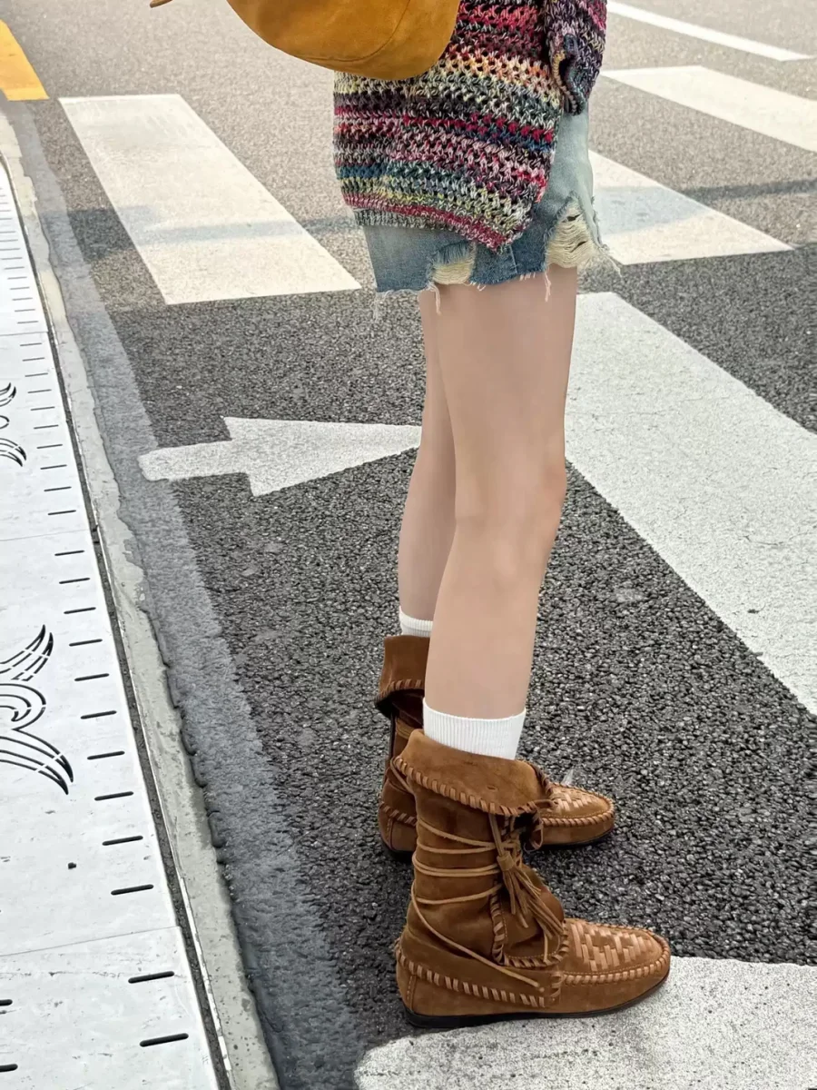 MNXDKG | Fringed Lace-Up Foldover Western Boots - 4