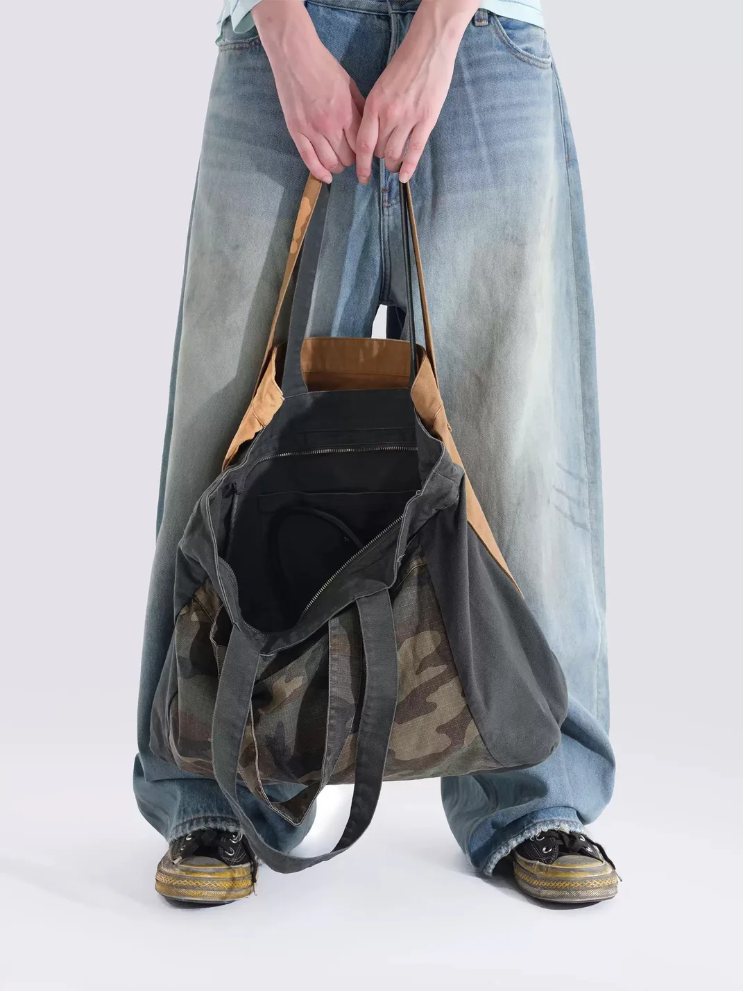 MASONPRINCE | Layered Deconstructed Three-Compartment Tote Bag
