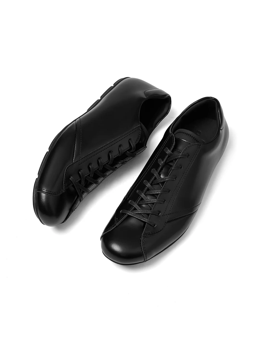 VOWPROGRESS | Matte Calfskin Racing Trainer Shoes