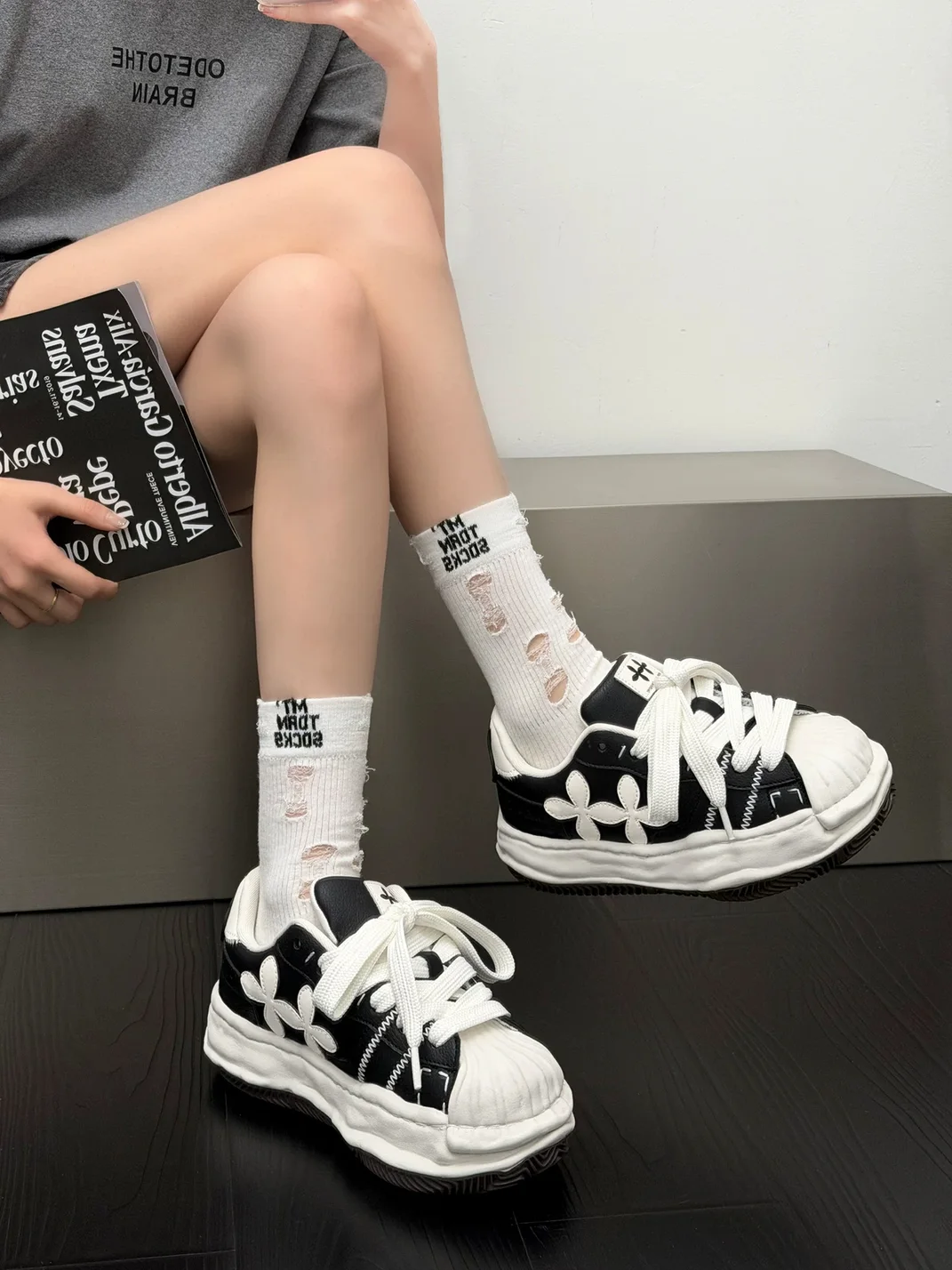 MQMS | Irregular Low-Top Black Sneakers