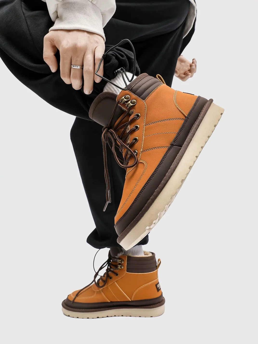 UenoPlanet | Colorblock Lace-Up Plush-Lined Snow Boots