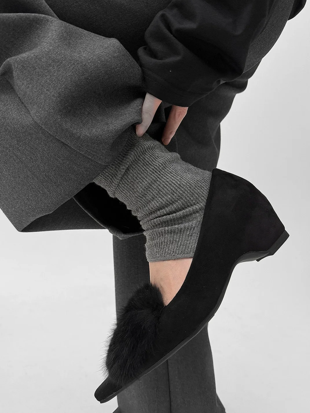 Abstract garden | Pointed Toe Fur Trim Hidden Wedge Shoes
