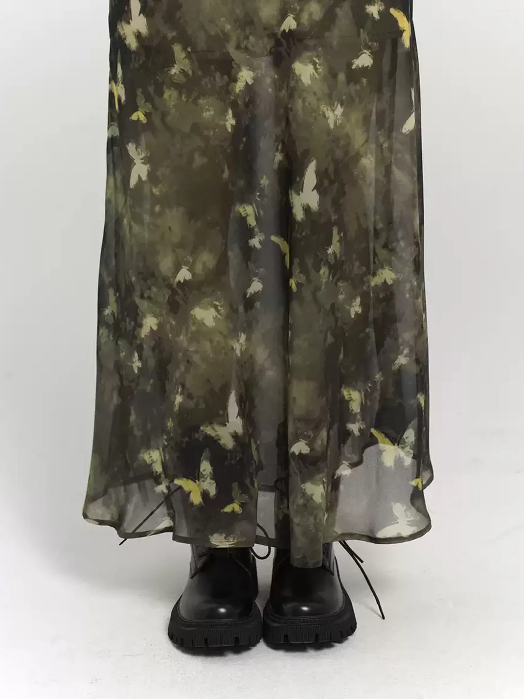 LADYGHOST | Green Butterfly Print Slim-Fit Cami Maxi Dress