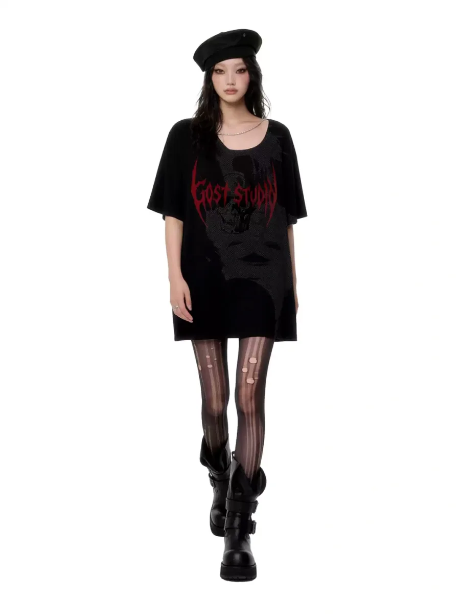 GOST | Oversized Chain Detail Silhouette Print Short-Sleeve Dress - 3
