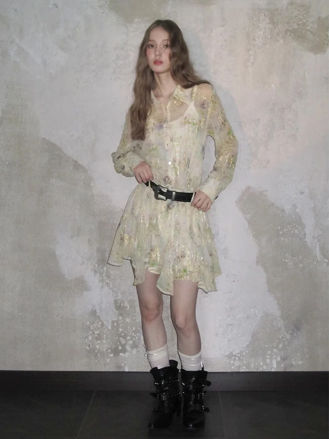 UNSOYAO OFFICE | High-Waisted Embroidered Pleated Asymmetric Dress