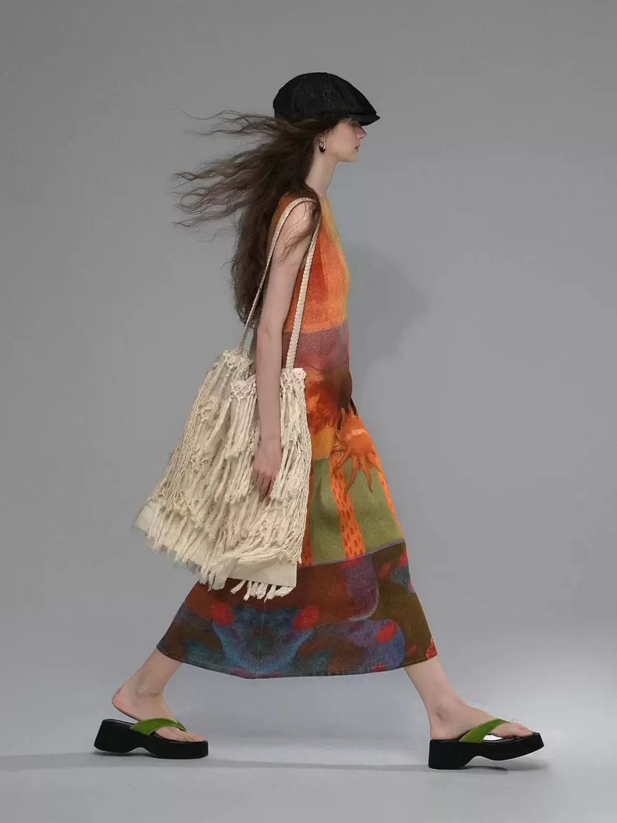 UNSOYAO OFFICE | Retro Print Pleated Dress With Belt - 4