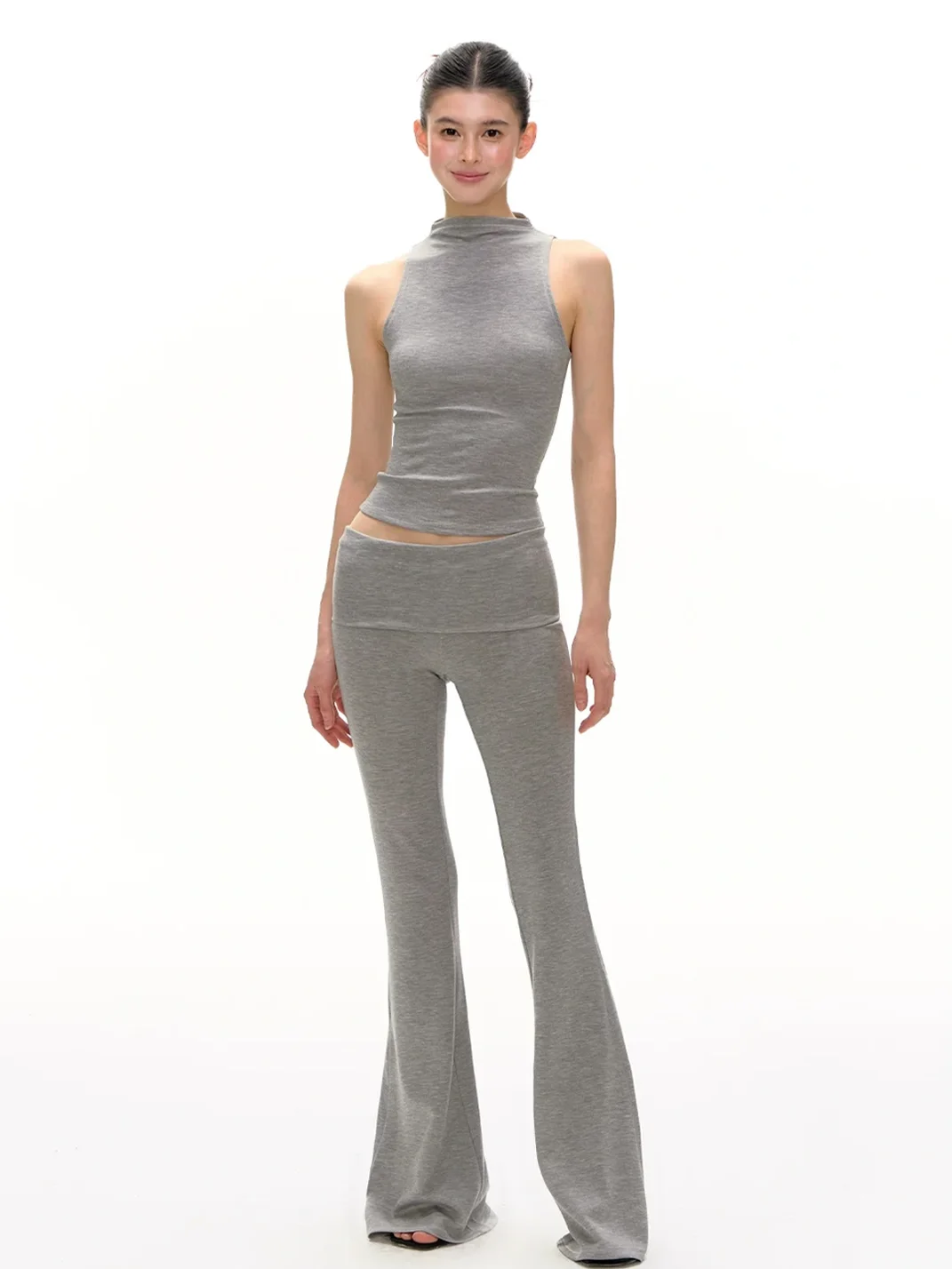 ARISEISM | Solid Slim Fit Tank And Pants Set