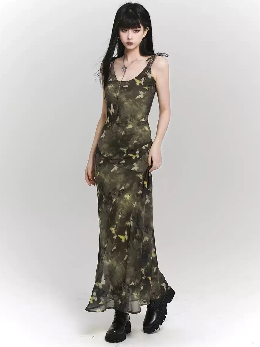 LADYGHOST | Green Butterfly Print Slim-Fit Cami Maxi Dress