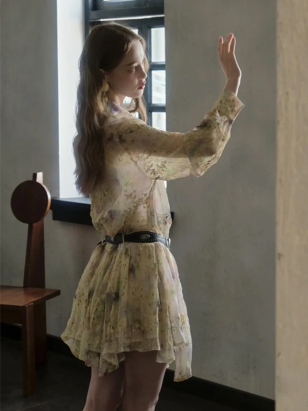 UNSOYAO OFFICE | High-Waisted Embroidered Pleated Asymmetric Dress