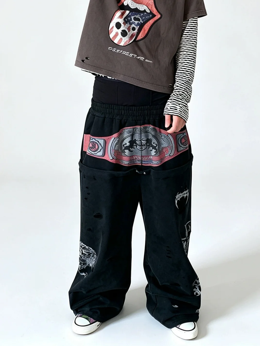 LuuuCam | Boxing Belt Print Distressed Wide Leg Sweatpants
