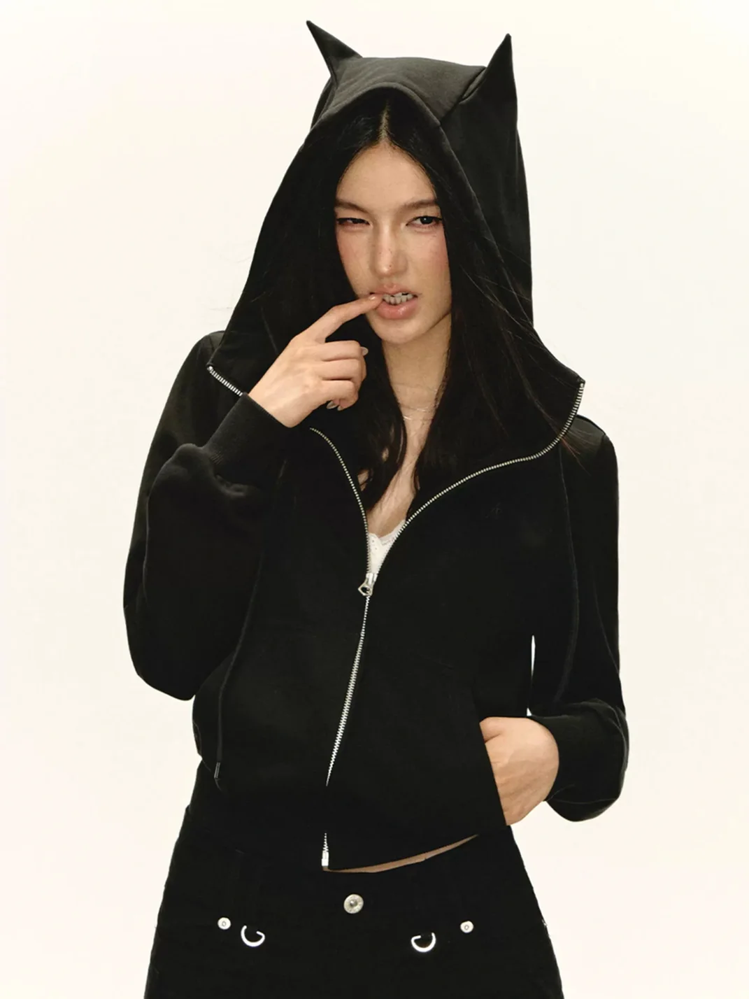 ARISEISM | Cropped Devil Ear Zip-Up Hoodie