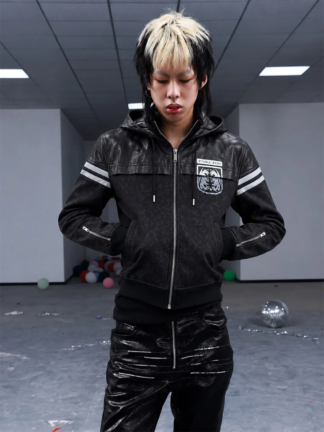 PAIKI | Slim Fit Hooded Panelled Jacket With Reflective Stripes