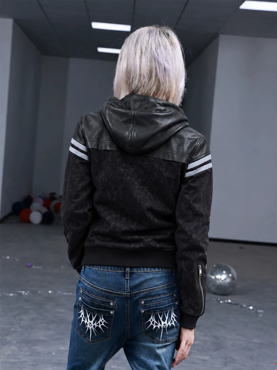 PAIKI | Slim Fit Hooded Panelled Jacket With Reflective Stripes - 4