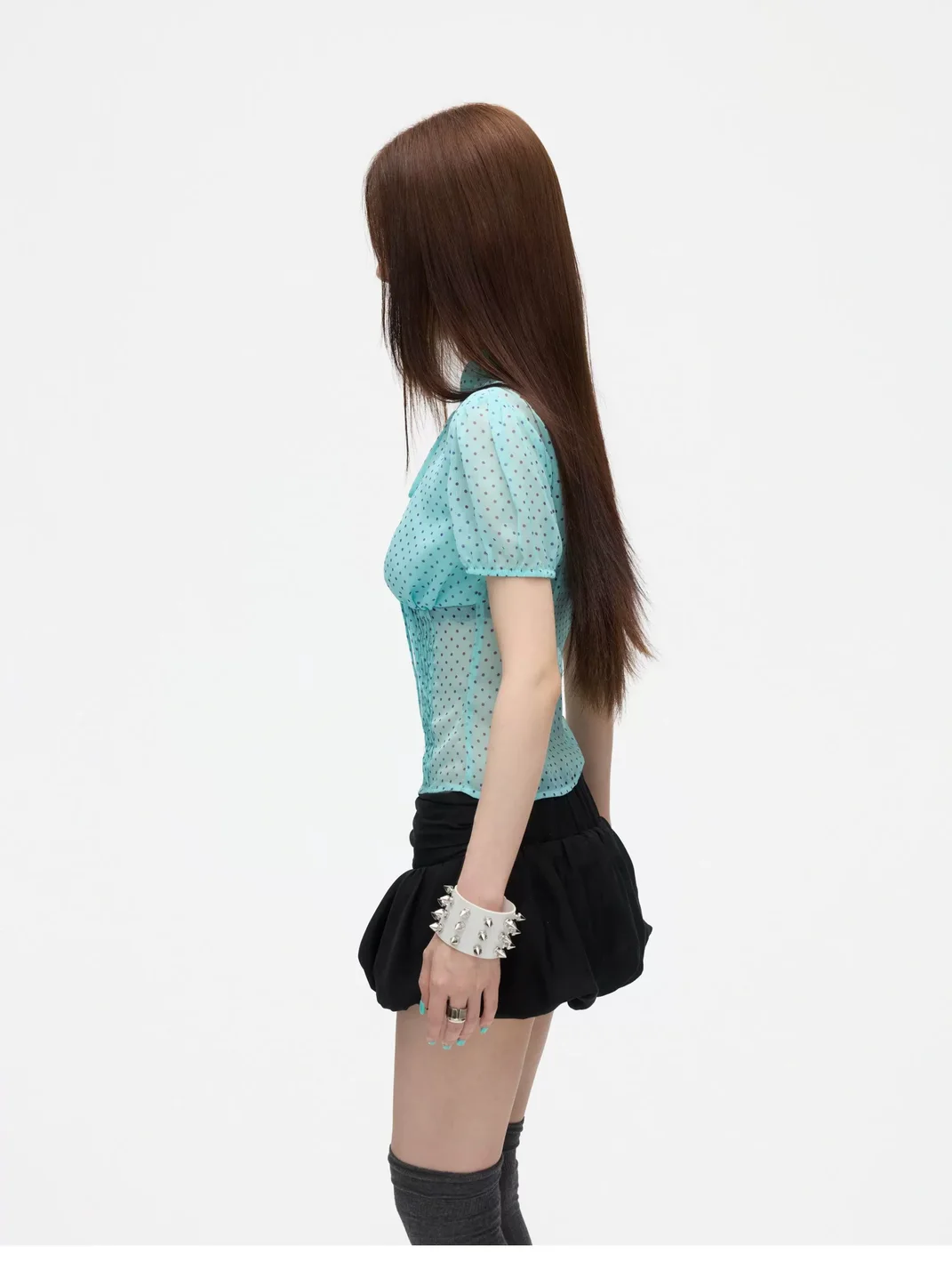 Common in 0120 | Polka Dot Tie-Neck Fitted Puff Sleeve Shirt