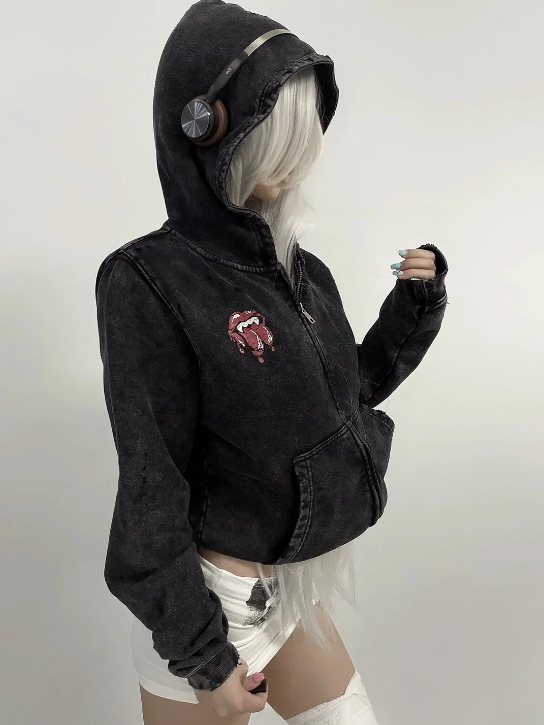 THEWET | Washed Distressed Split-Tongue Graphic Hoodie