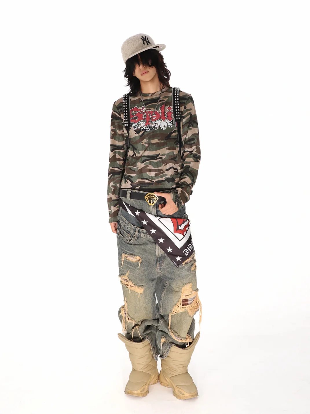 THEWET | Waffle Gothic Skull Print Camouflage Long Sleeve T-Shirt